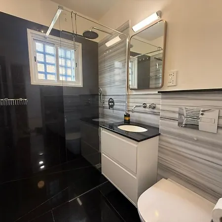 Panoramic Seaview Apartment, Chlorakas, Paphos *